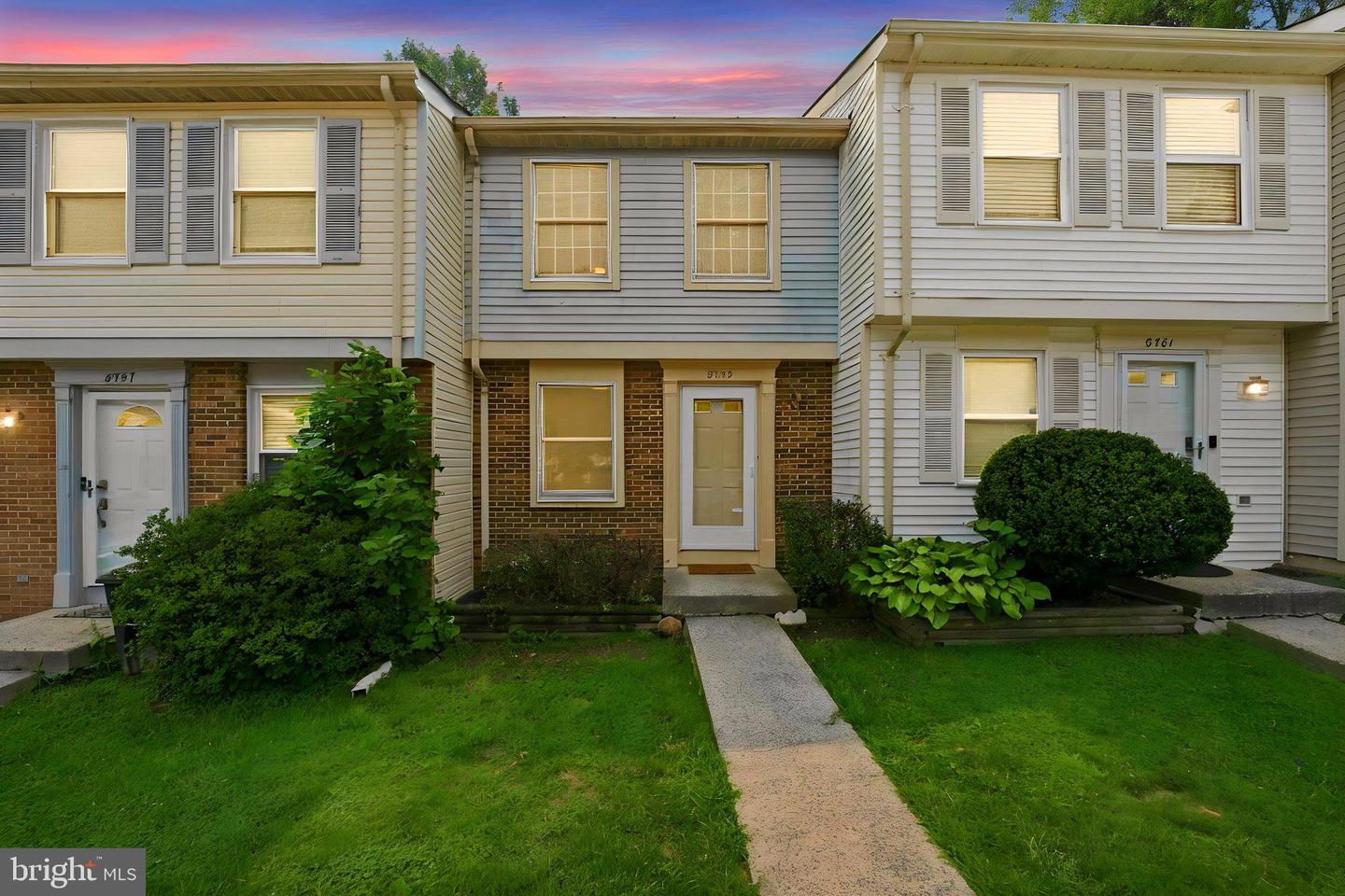 8759 Kanawha Ct Property Photo 2