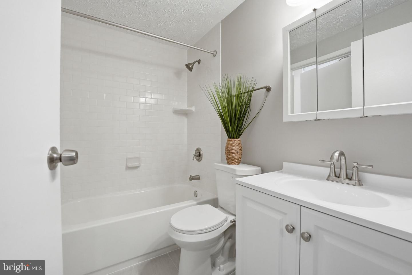 8759 Kanawha Ct Property Photo 25