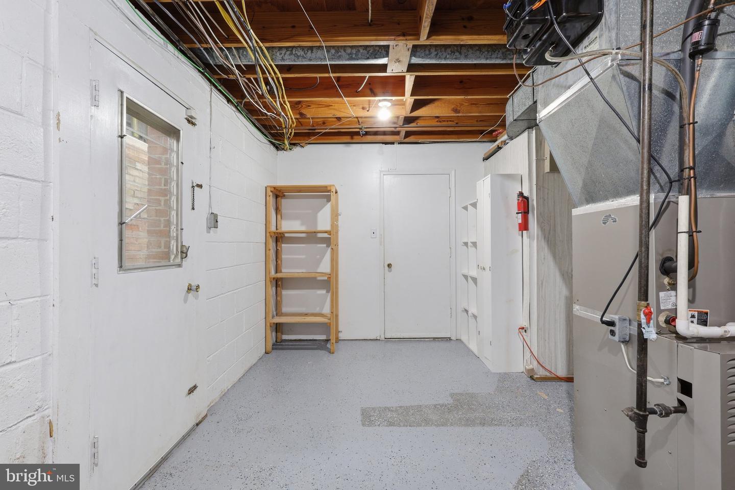 8137 Marcy Ave Property Photo 31