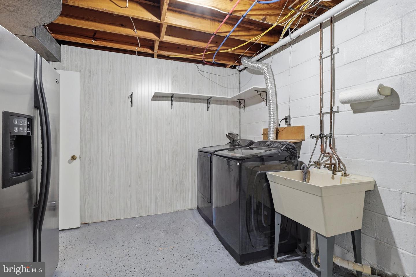 8137 Marcy Ave Property Photo 33