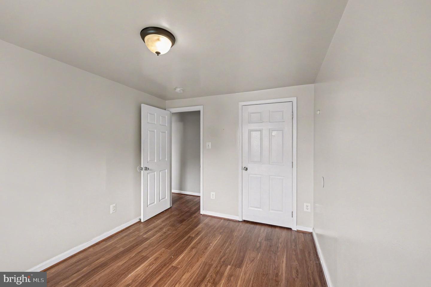 8309 Pondside Ter Property Photo 19