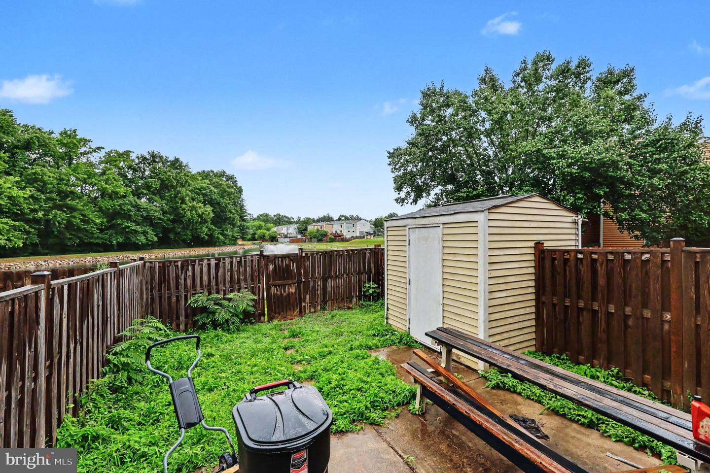 8309 Pondside Ter Property Photo 26