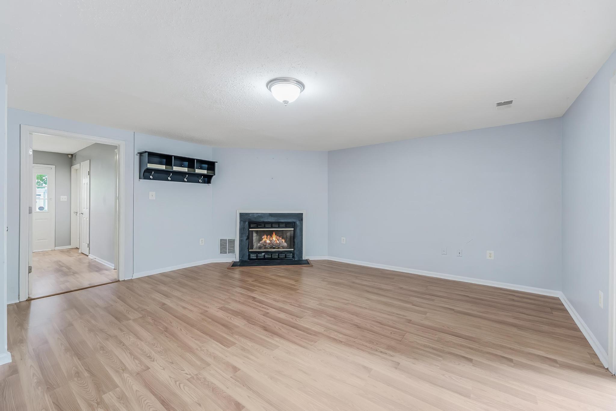 13915 Gunners Pl Property Photo 7
