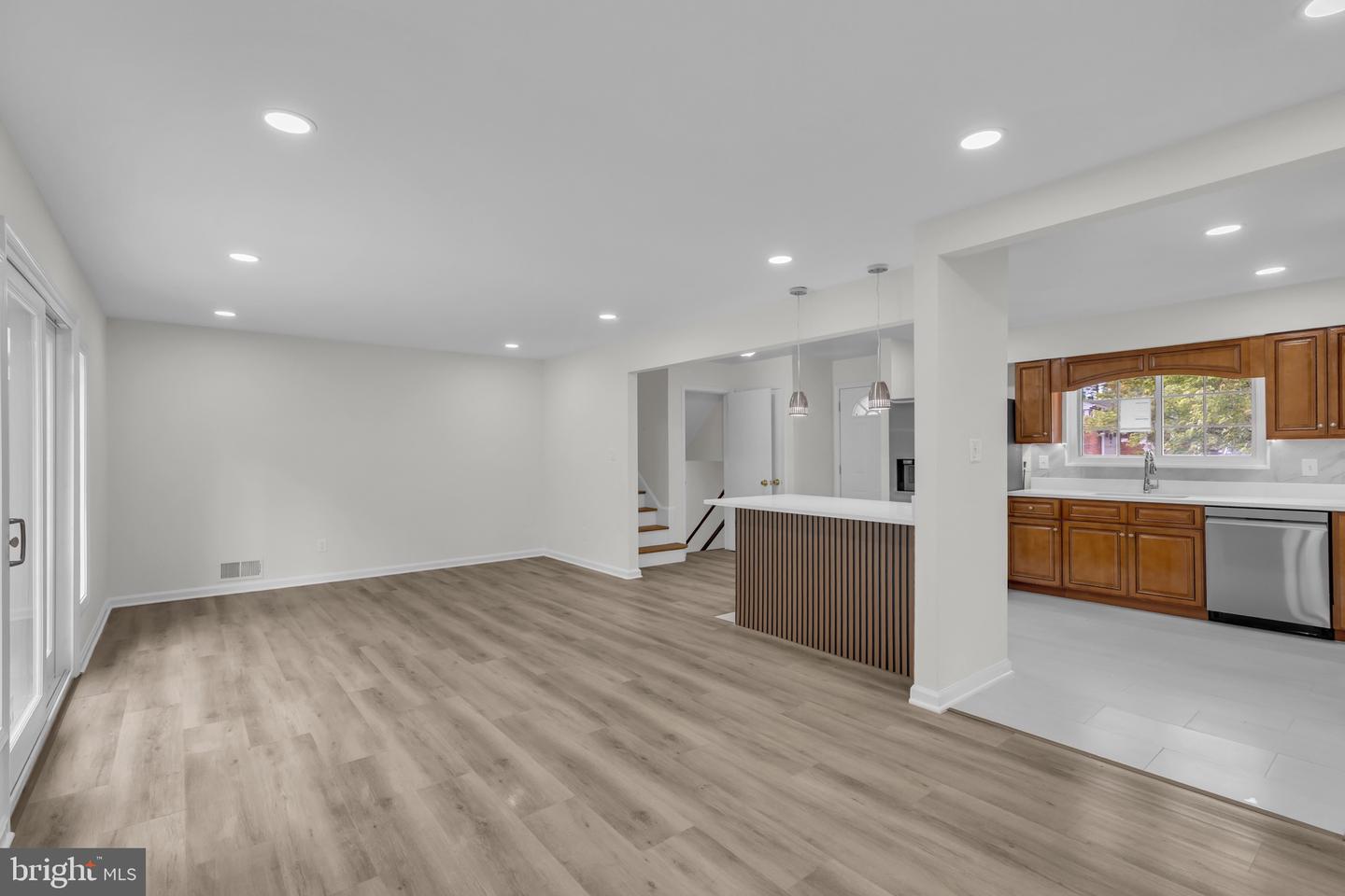 5907 Camberly Ave Property Photo 14
