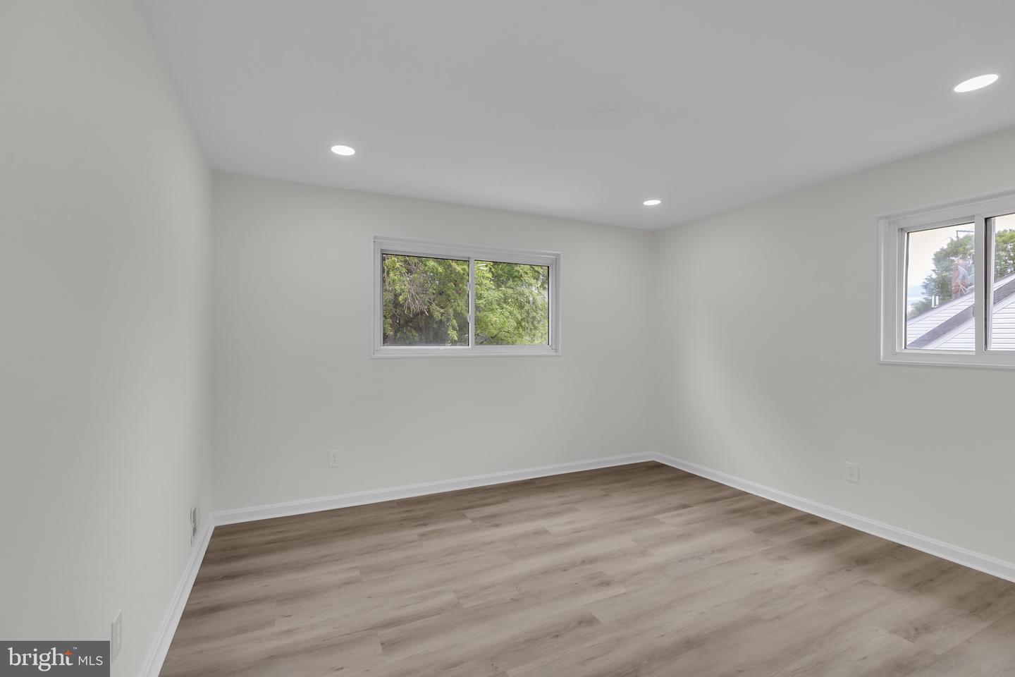 5907 Camberly Ave Property Photo 17