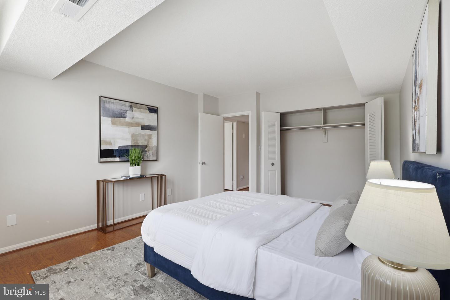 3713 S George Mason Dr #404 Property Photo 24