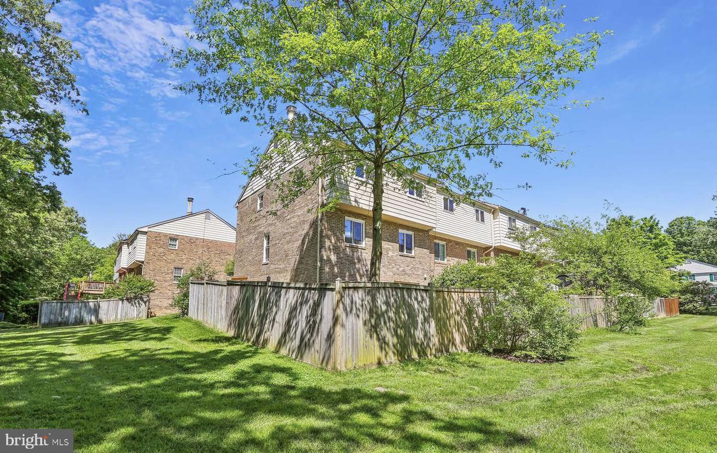 7081 Leewood Forest Dr Property Photo 19