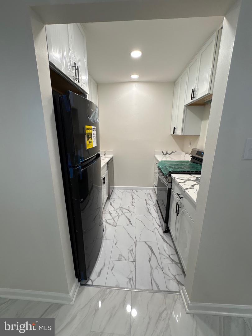 7094 Spring Garden Dr #202 Property Photo 19