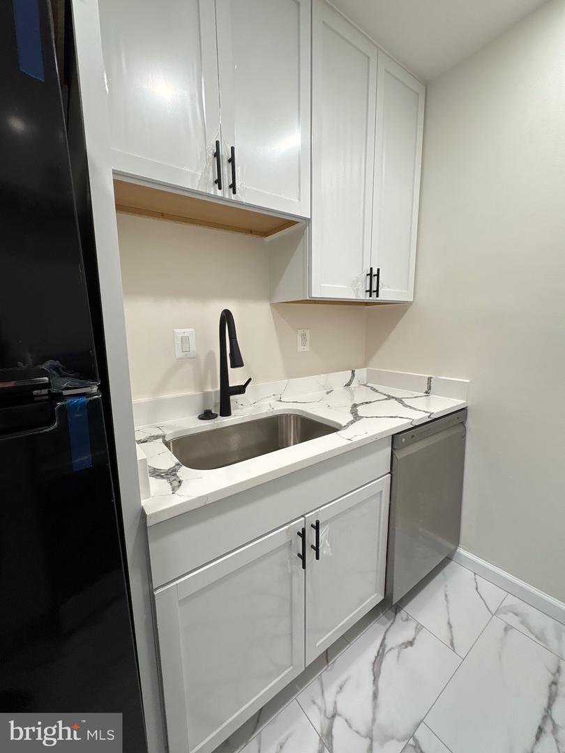 7094 Spring Garden Dr #202 Property Photo 20