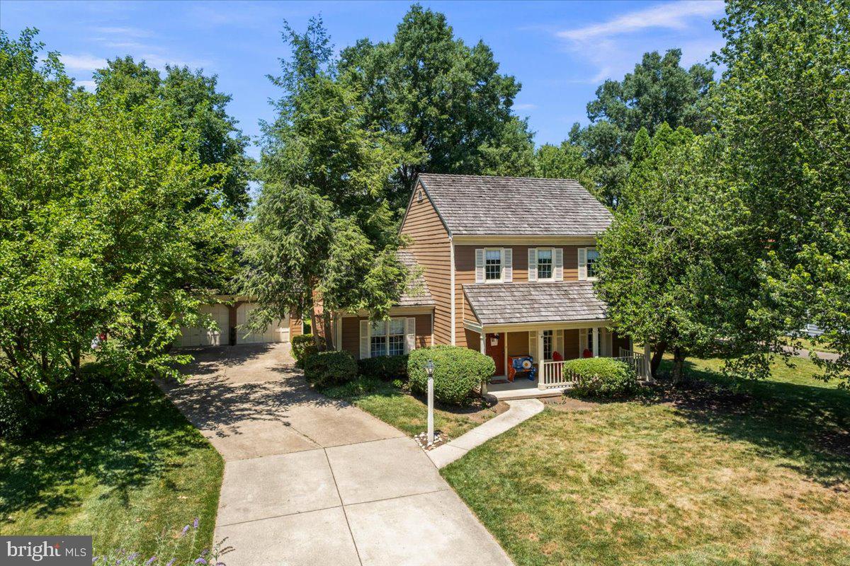 6619 SAINT MARK CT Property Photo 1