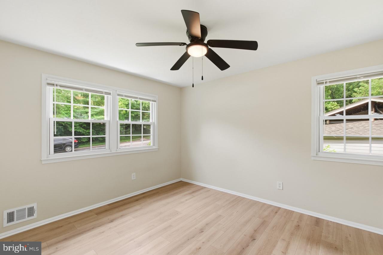 7215 Willow Oak Pl Property Photo 28