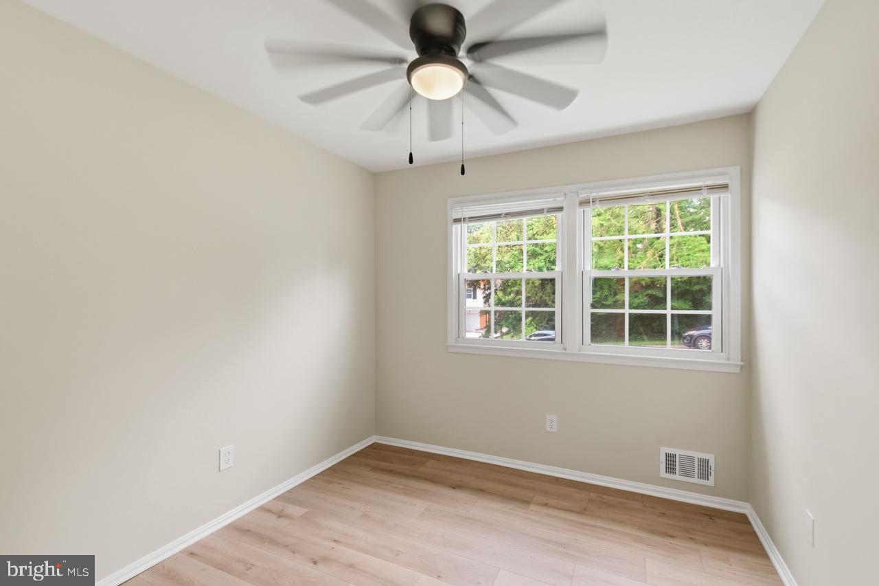 7215 Willow Oak Pl Property Photo 30