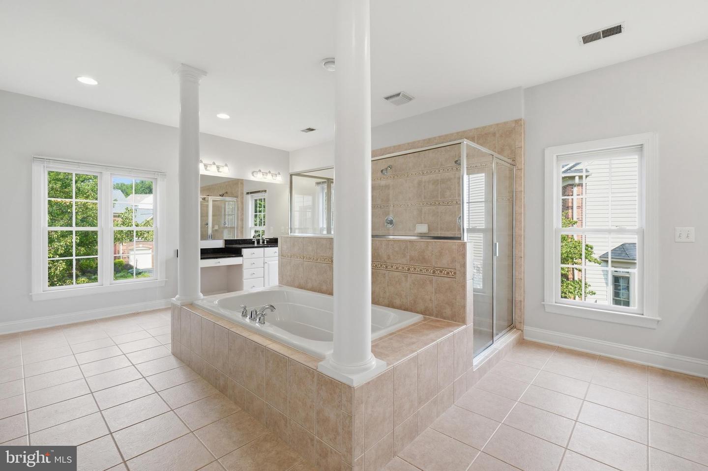 5285 Meadow Estates Dr Property Photo 35