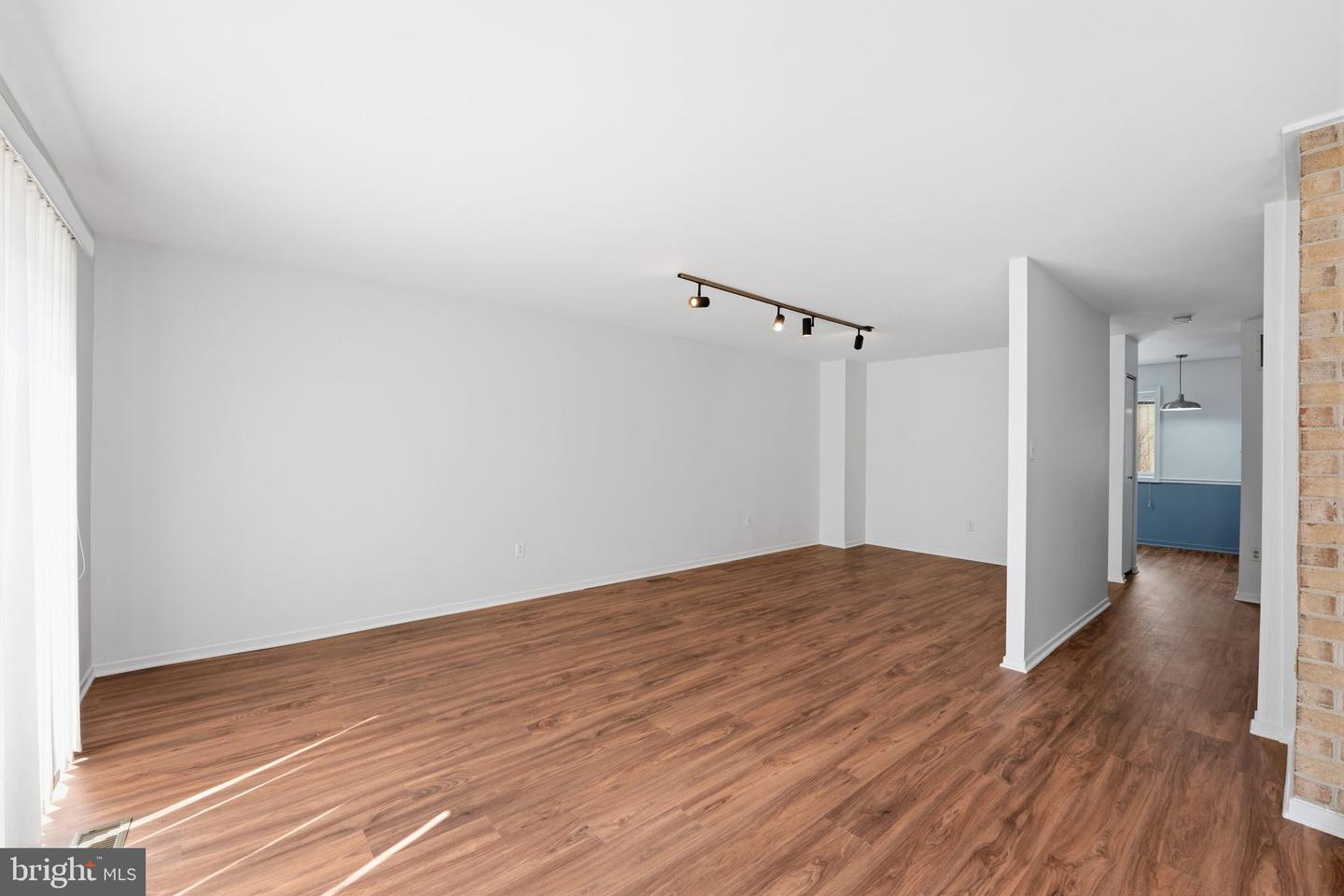 1747 Cy Ct Property Photo 5