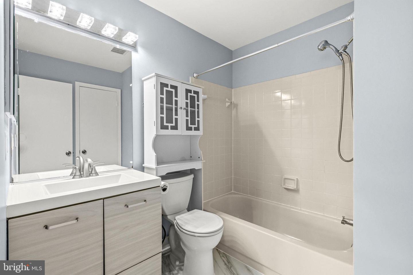6104 Stonepath Cir Property Photo 21