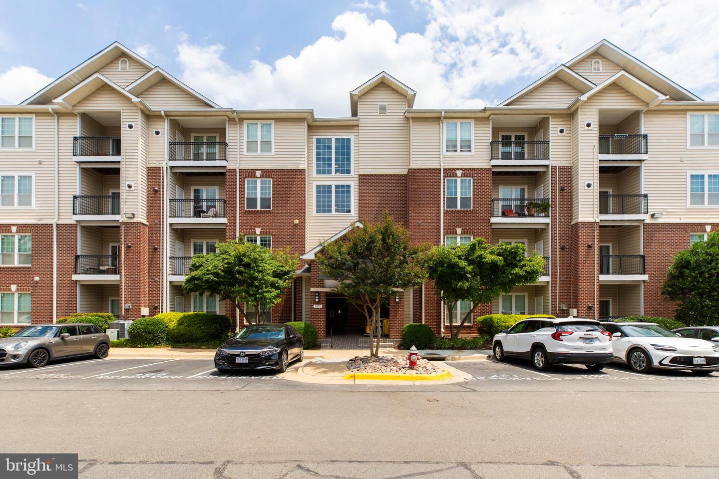 1571 Spring Gate Dr #6106 Property Photo 1
