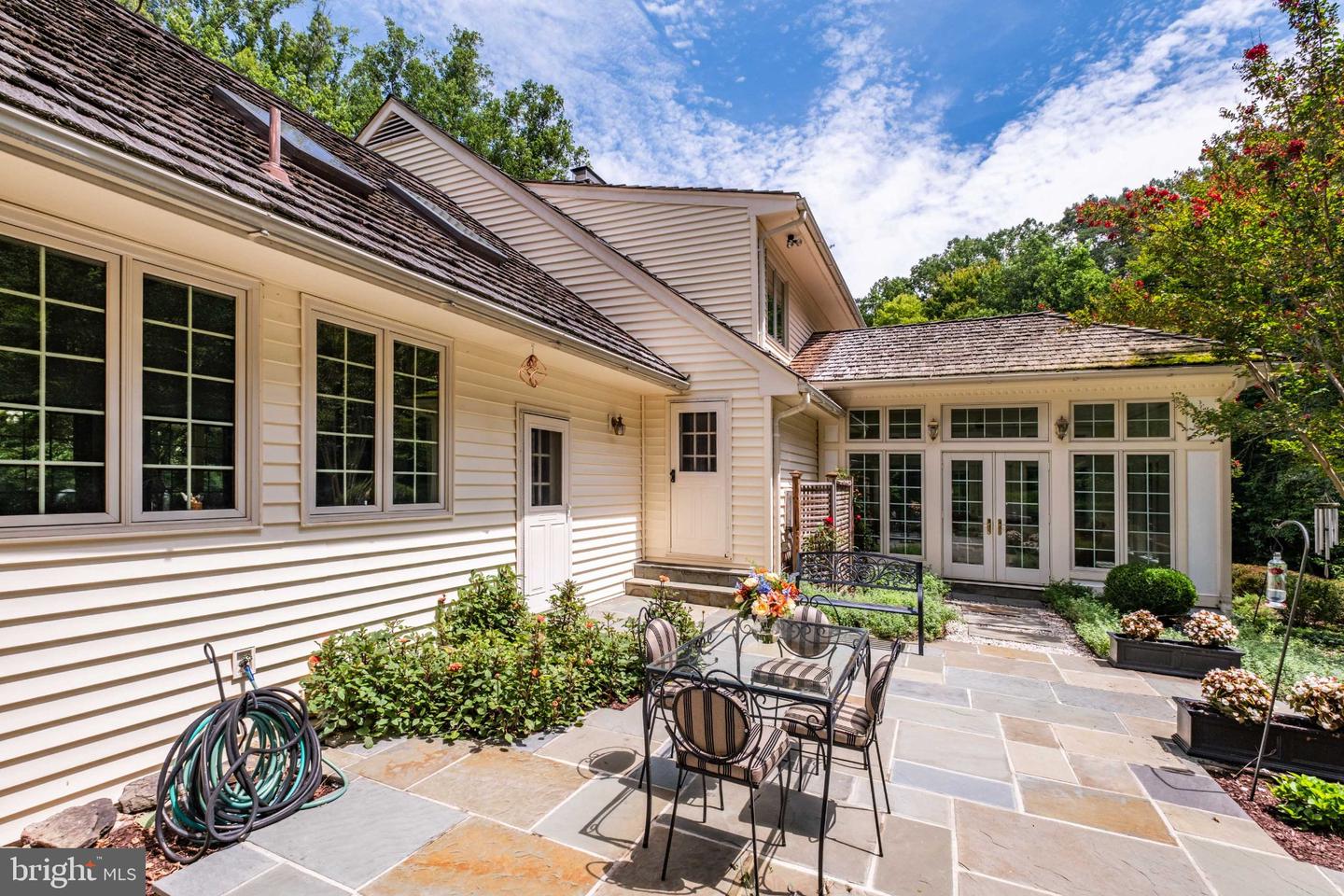 8107 Vista Point Ln Property Photo 21