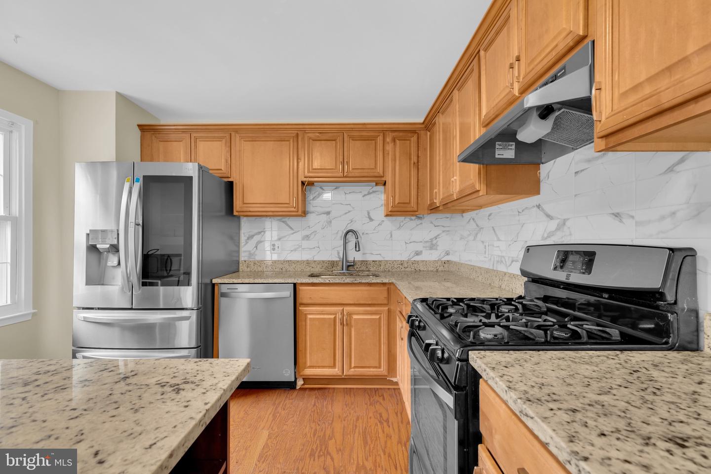 7428 Fountain Head Dr Property Photo 13