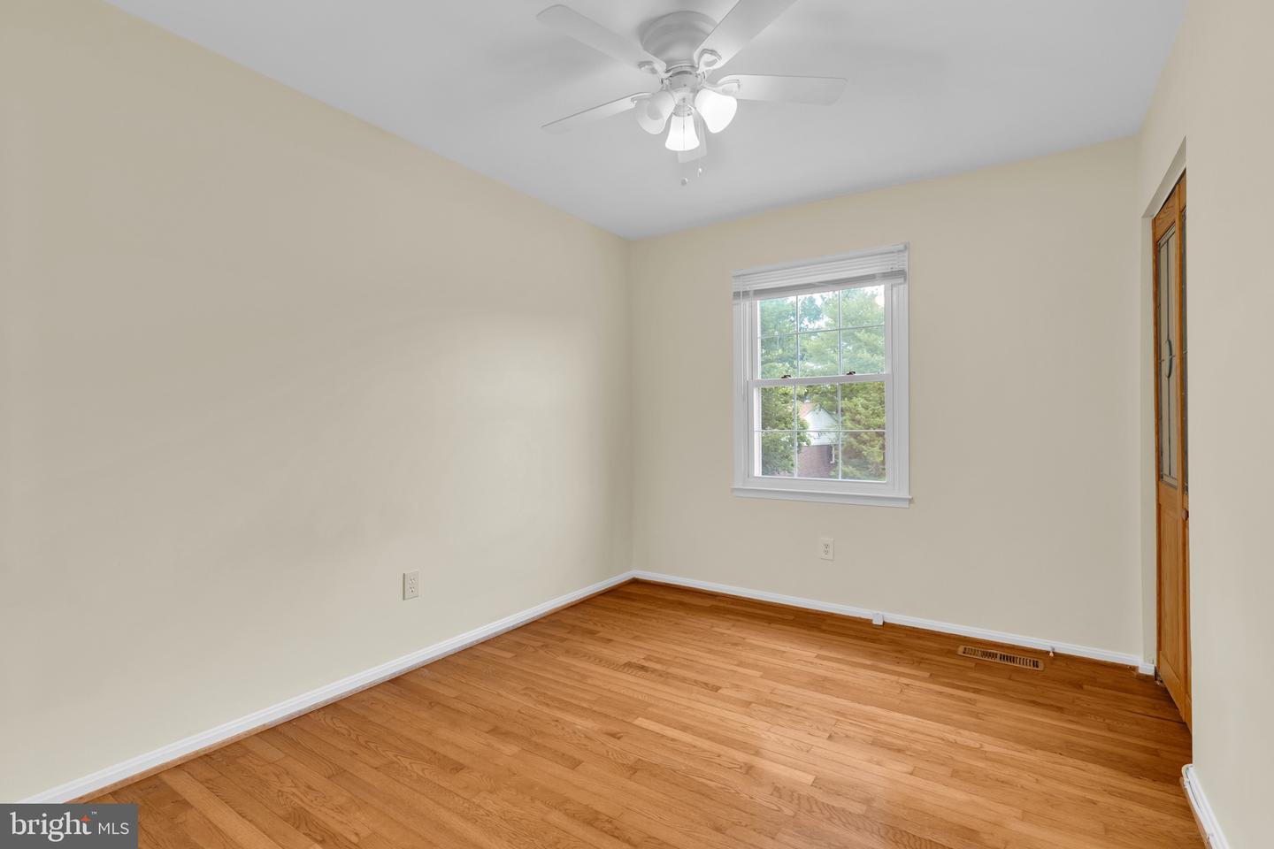 7428 Fountain Head Dr Property Photo 18
