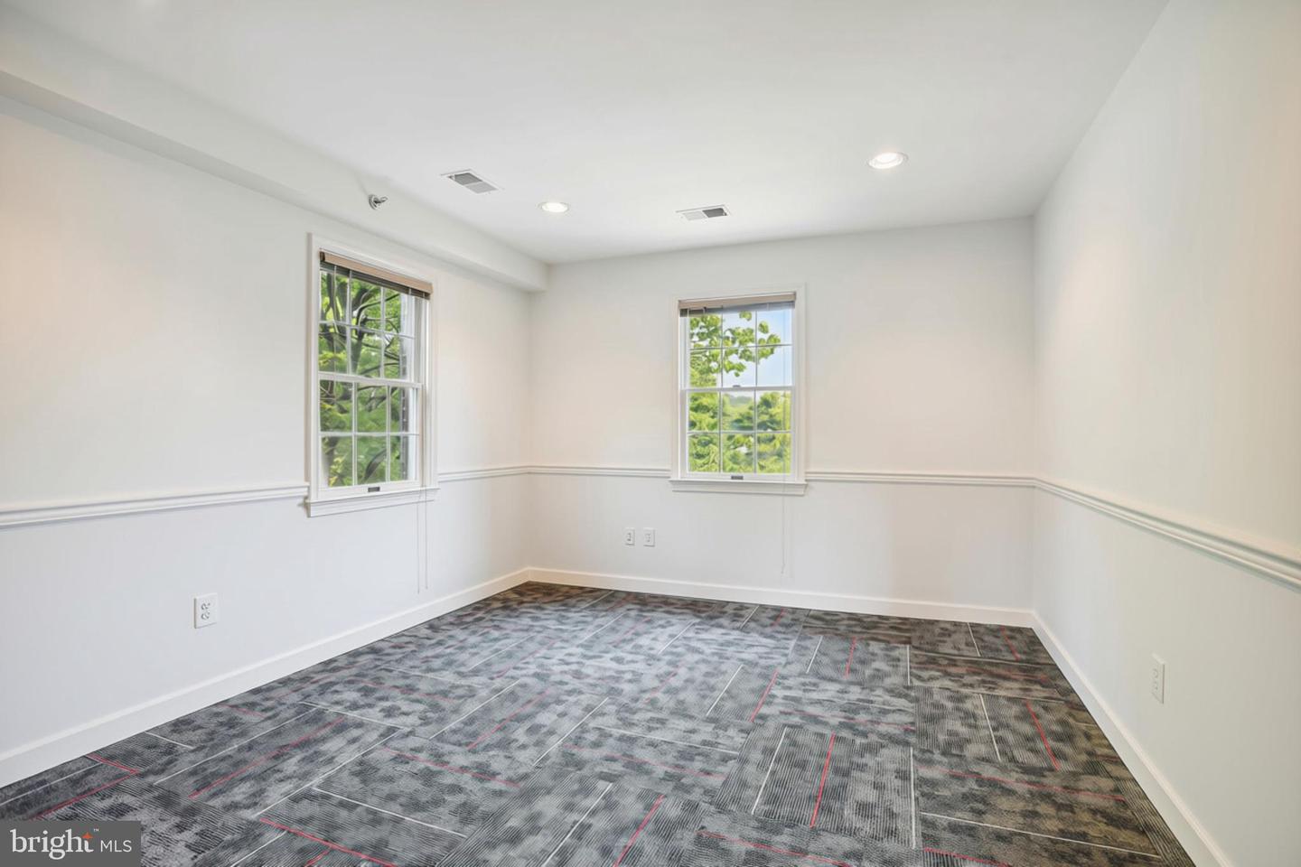 731 Walker Rd #a1 Property Photo 18
