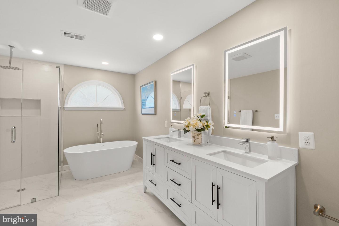 6312 Chaucer View Cir Property Photo 1