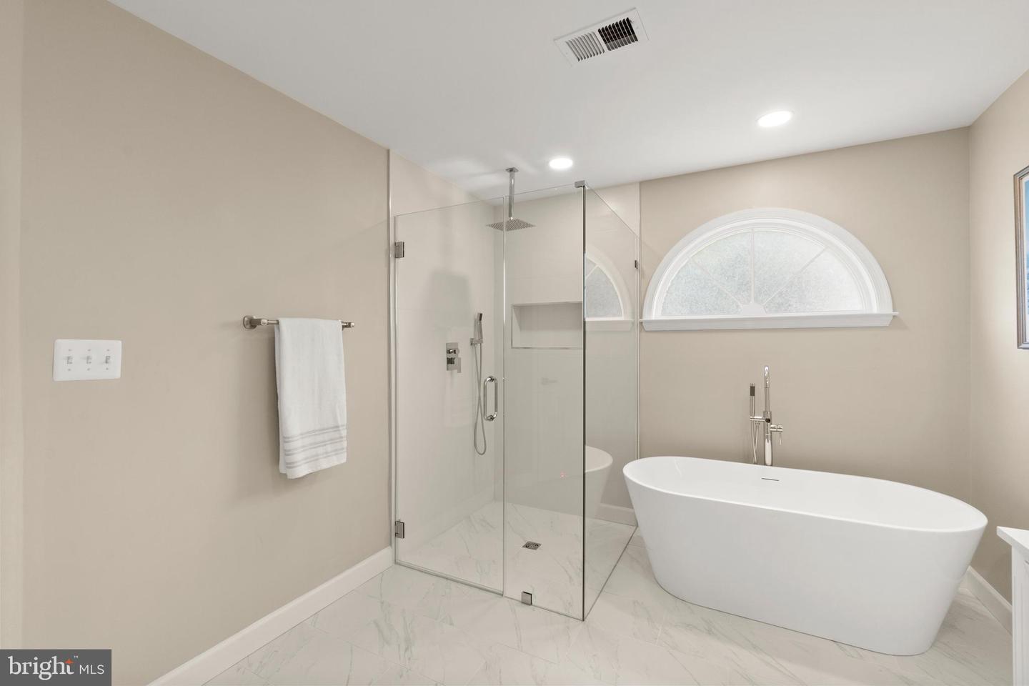 6312 Chaucer View Cir Property Photo 23