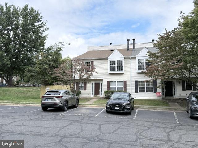 6128-B HOSKINS HOLLOW CIR Property Photo 1