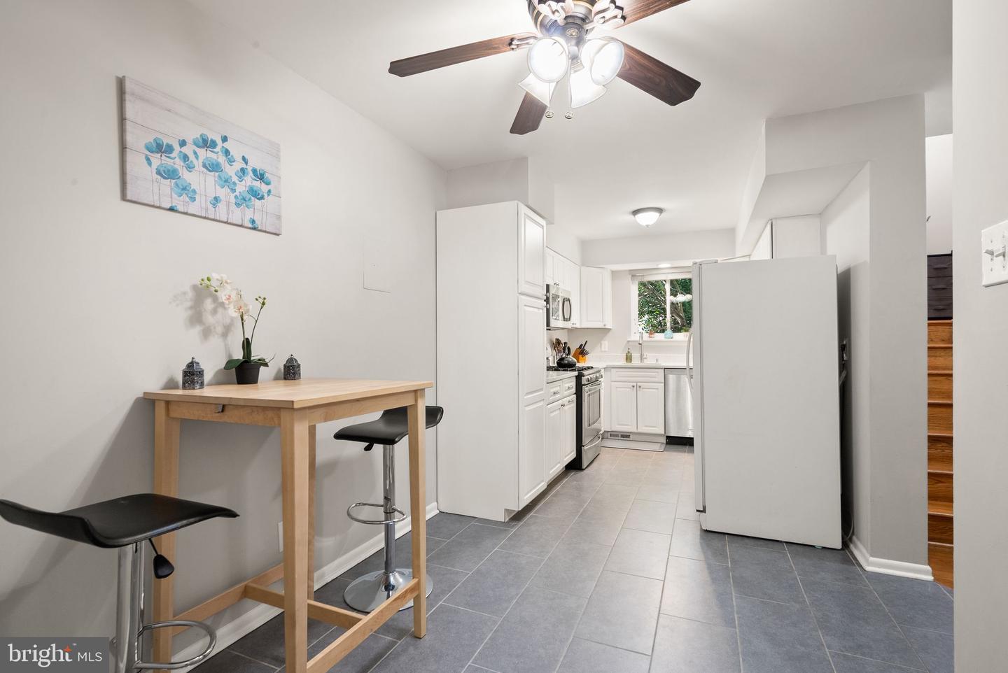 11041 Saffold Way Property Photo 11