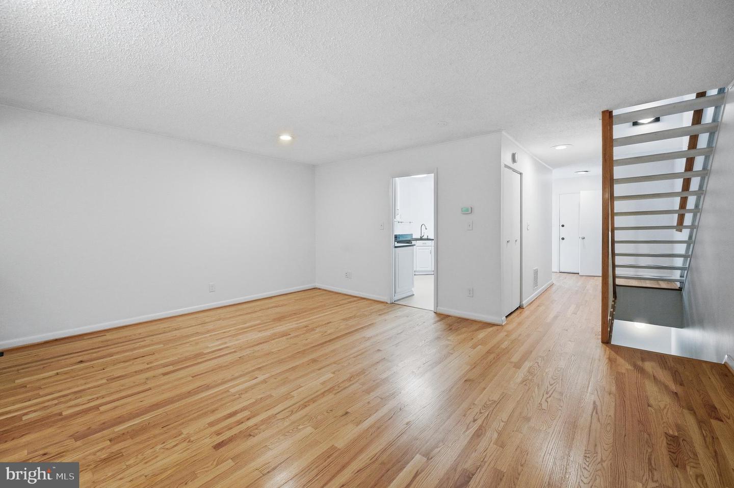 2242 Cartwright Pl Property Photo 23