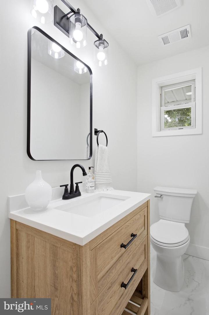 7501 Nancemond St Property Photo 18
