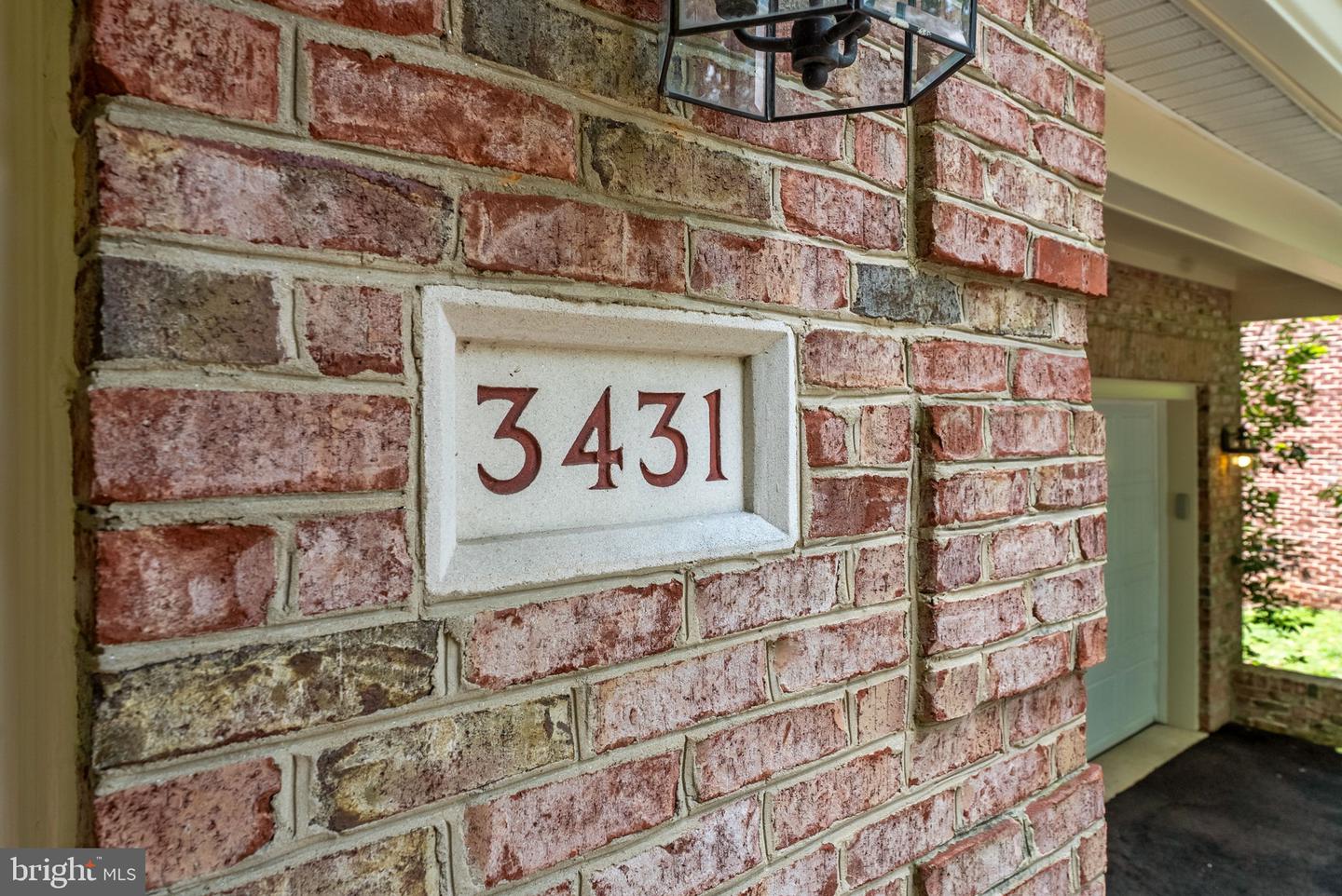3431 Putnam St Property Photo 3