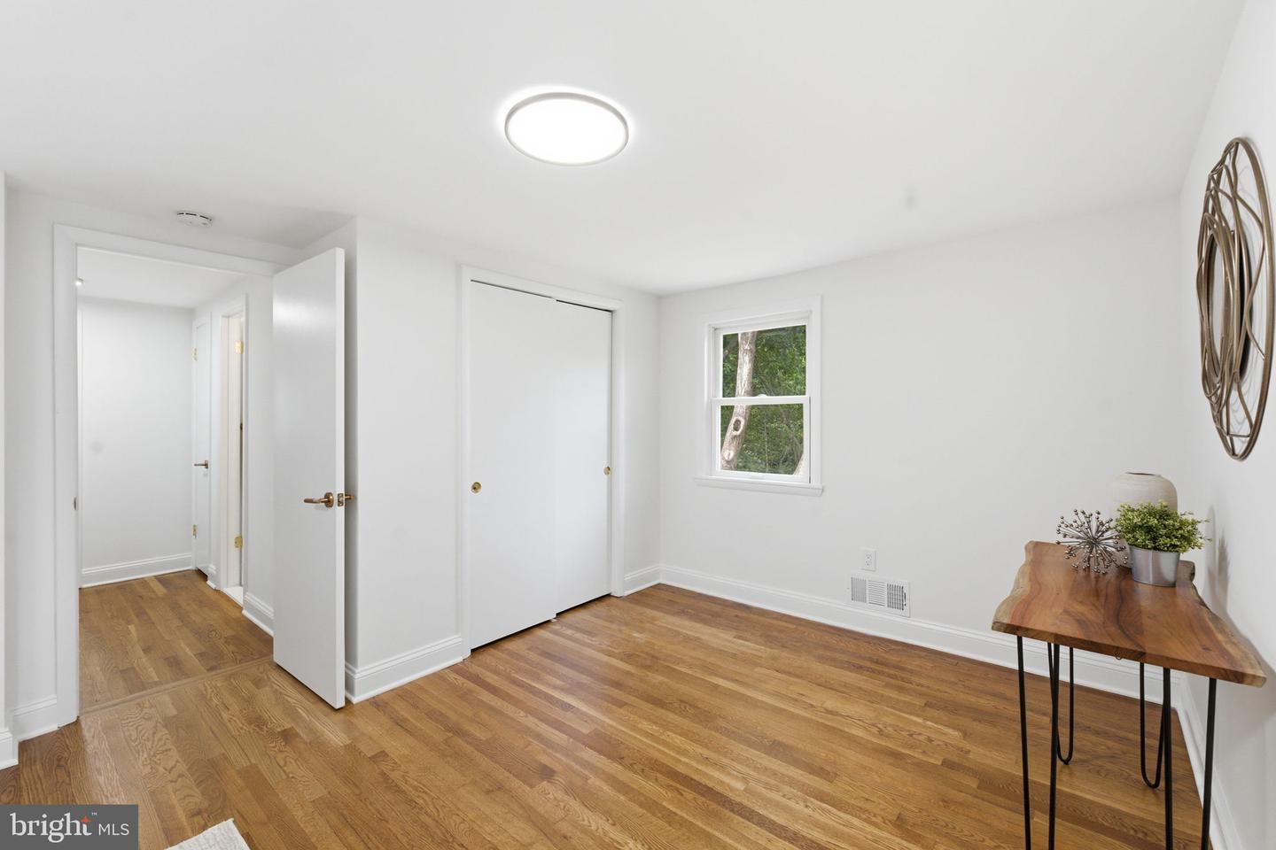 1716 Macon St Property Photo 21