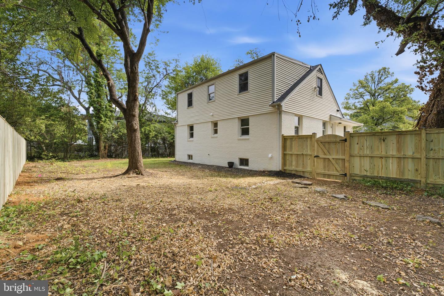 1716 Macon St Property Photo 39