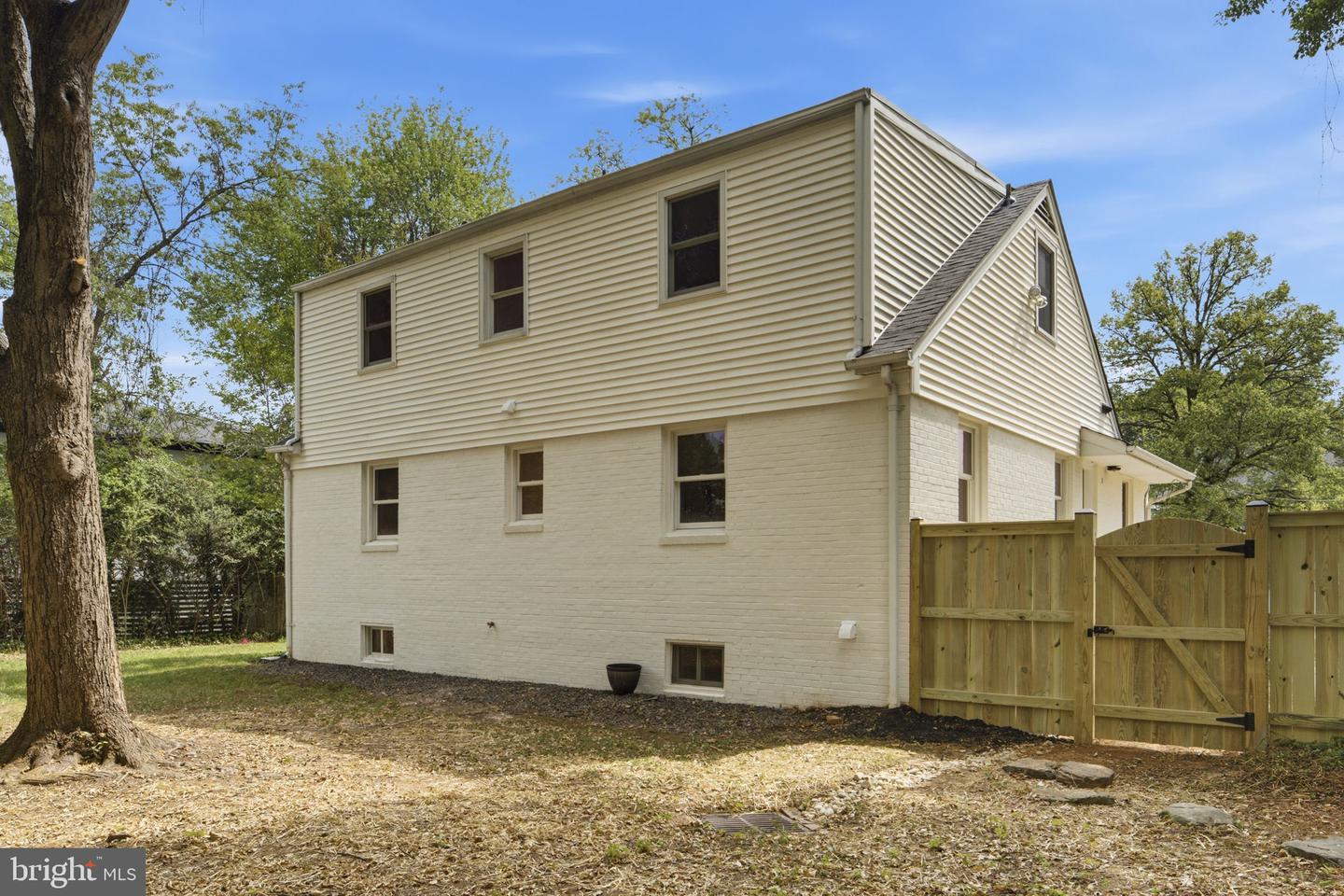 1716 Macon St Property Photo 42