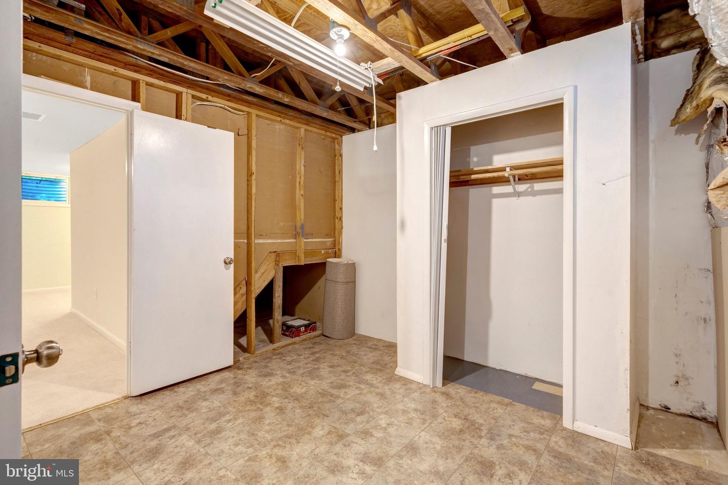8051 Felecity Ct Property Photo 44