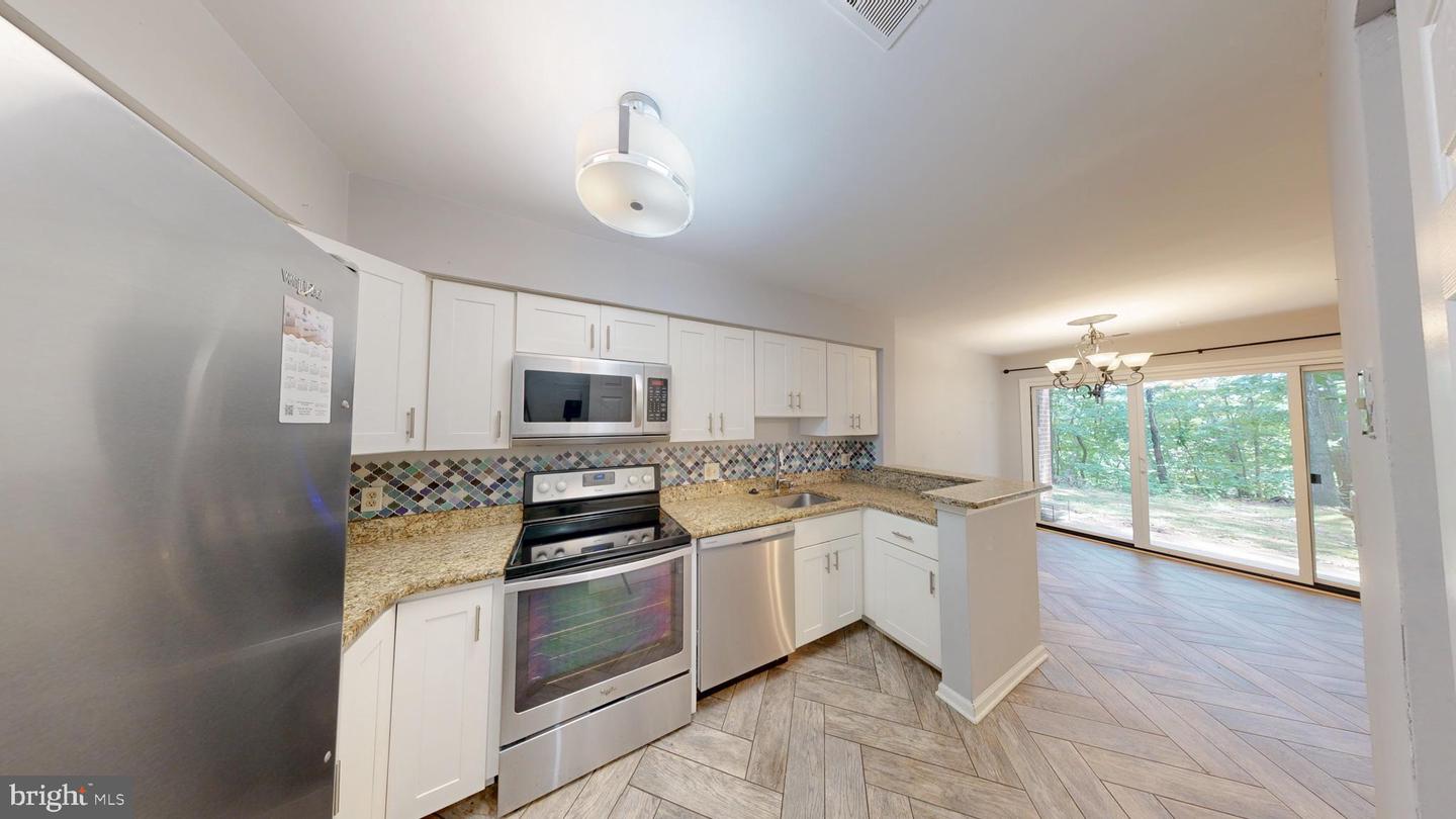 11100 Beaver Trail Ct #ll Property Photo 2