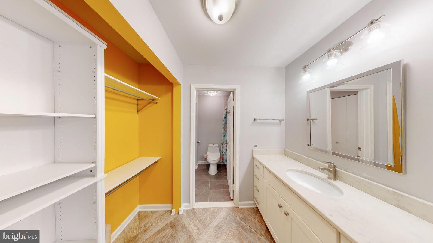 11100 Beaver Trail Ct #ll Property Photo 9