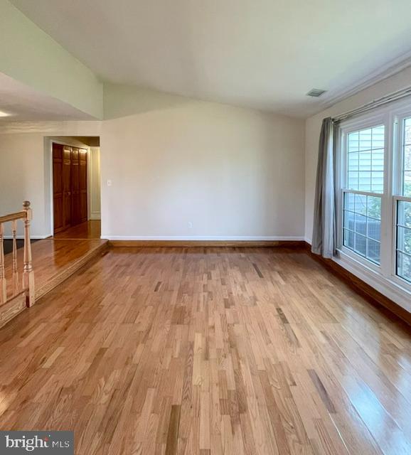 6918 Lodestone Ct Property Photo 8