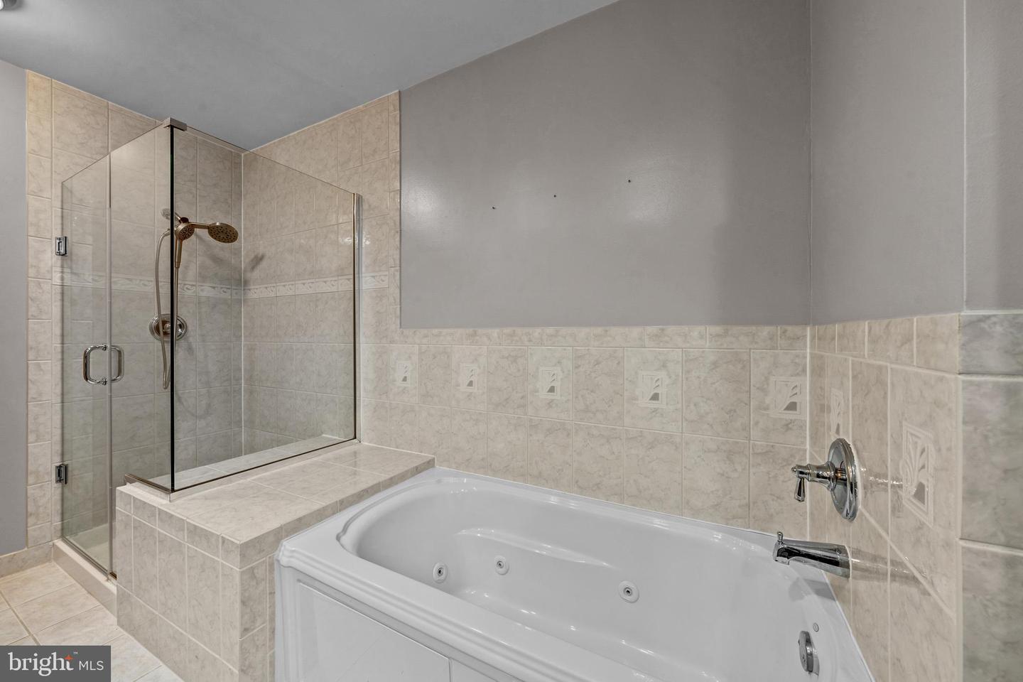 1077 Spring Hill Rd Property Photo 38