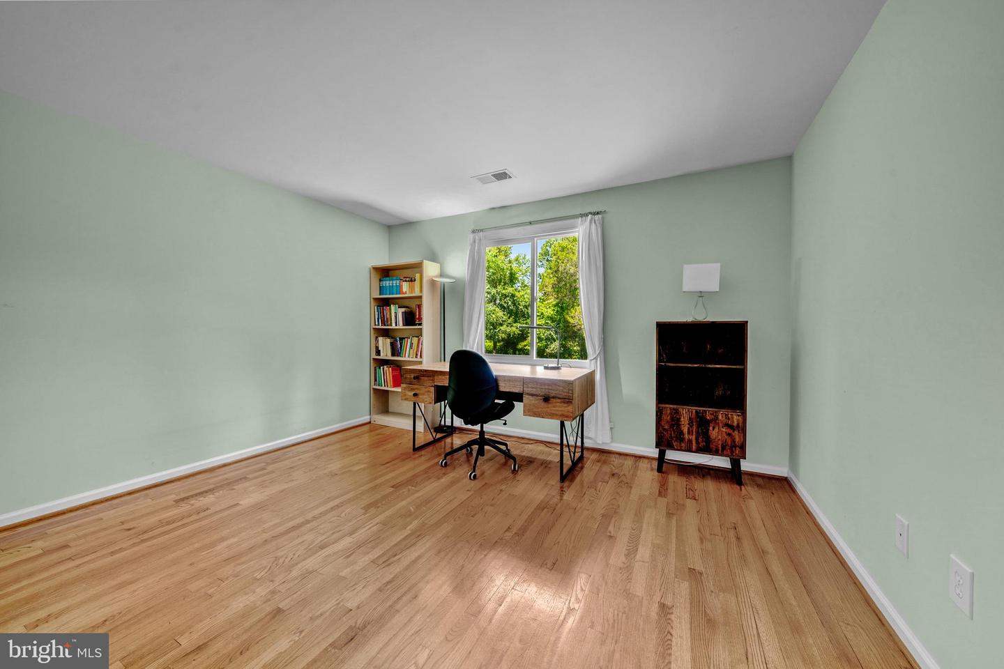 1077 Spring Hill Rd Property Photo 40