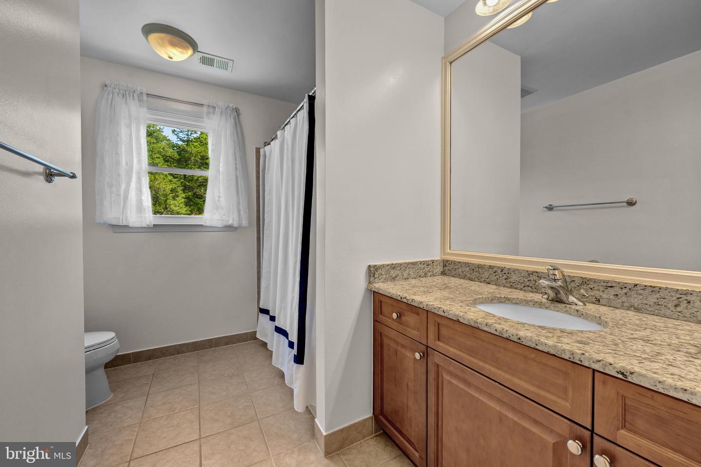 1077 Spring Hill Rd Property Photo 41
