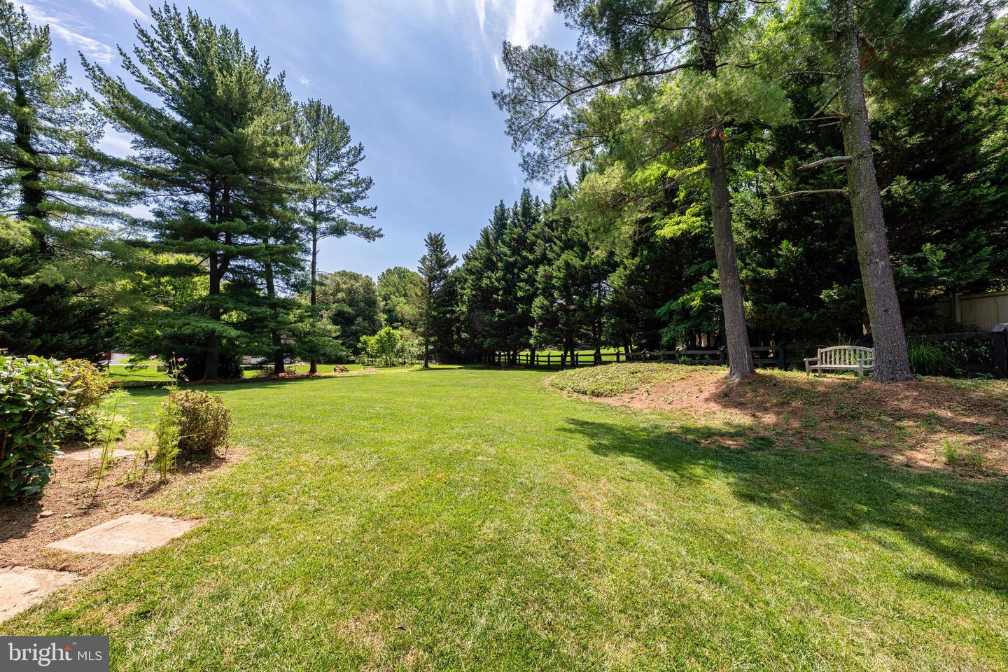 1077 Spring Hill Rd Property Photo 51