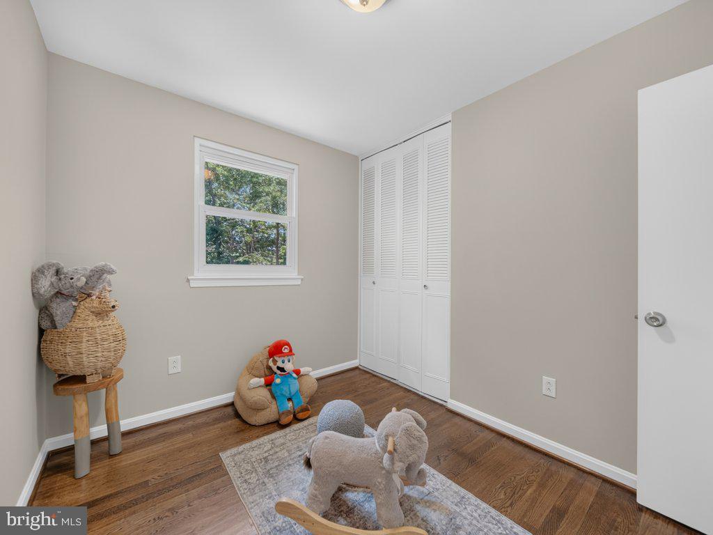5502 Kings Park Dr Property Photo 23