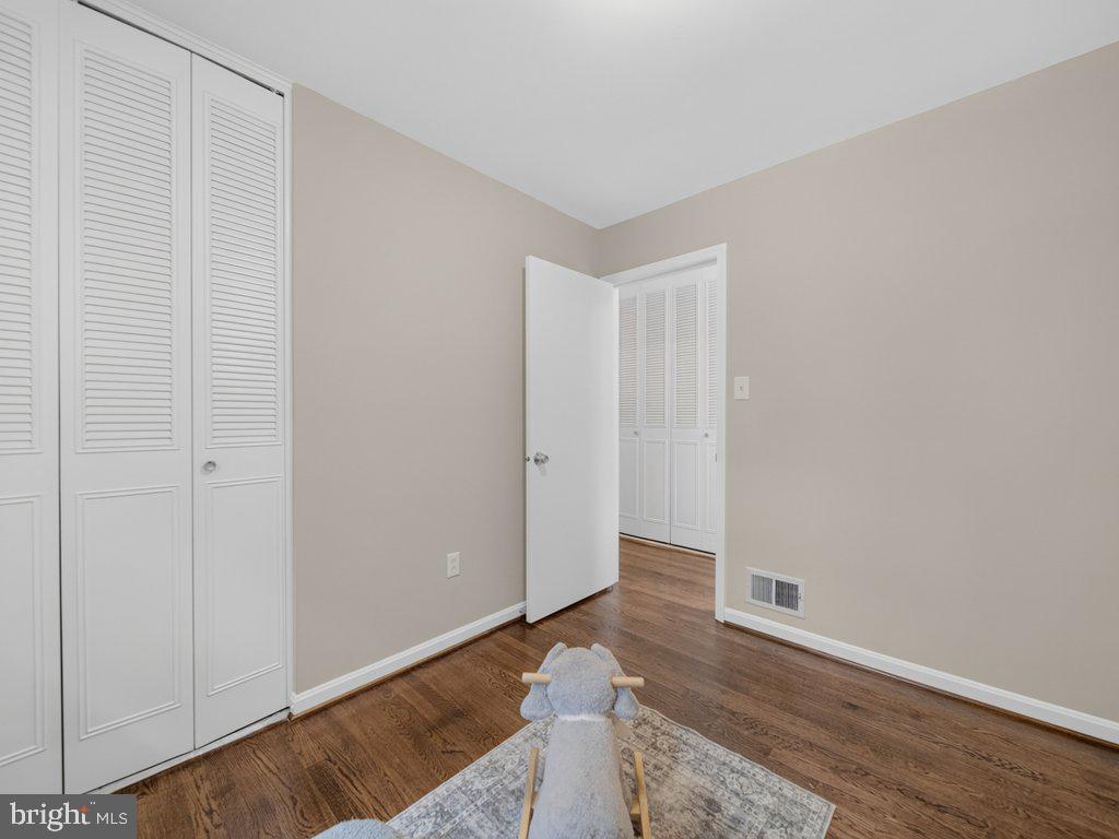 5502 Kings Park Dr Property Photo 24