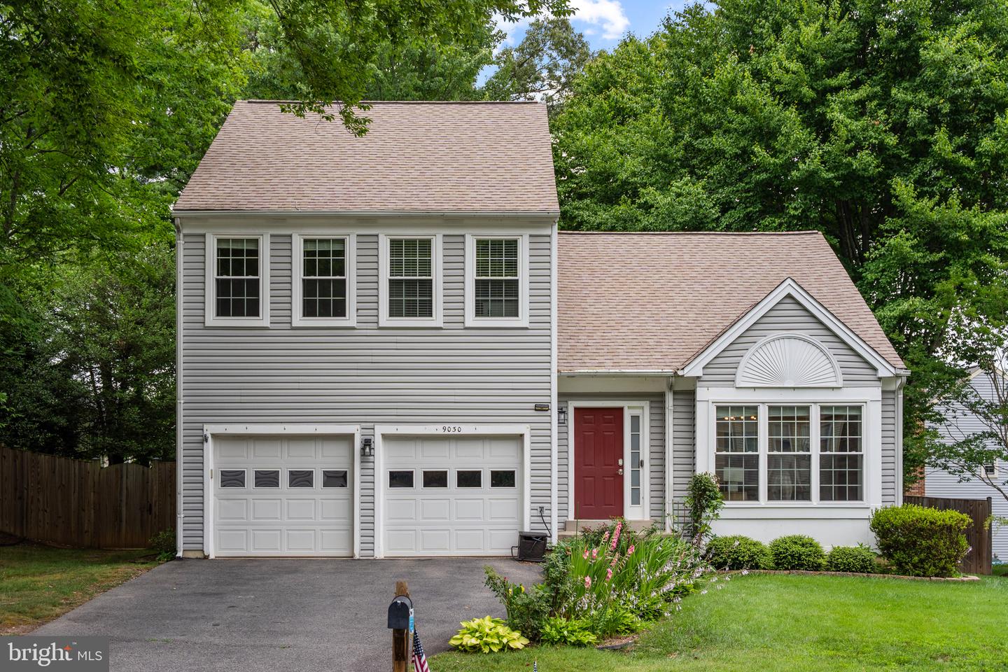 9030 Chestnut Ridge Rd Property Photo 3