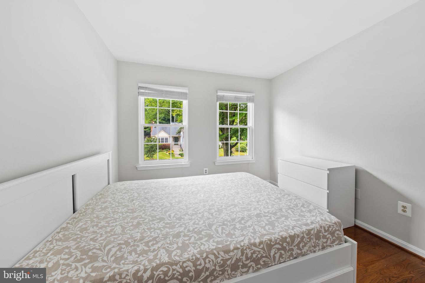 9030 Chestnut Ridge Rd Property Photo 20
