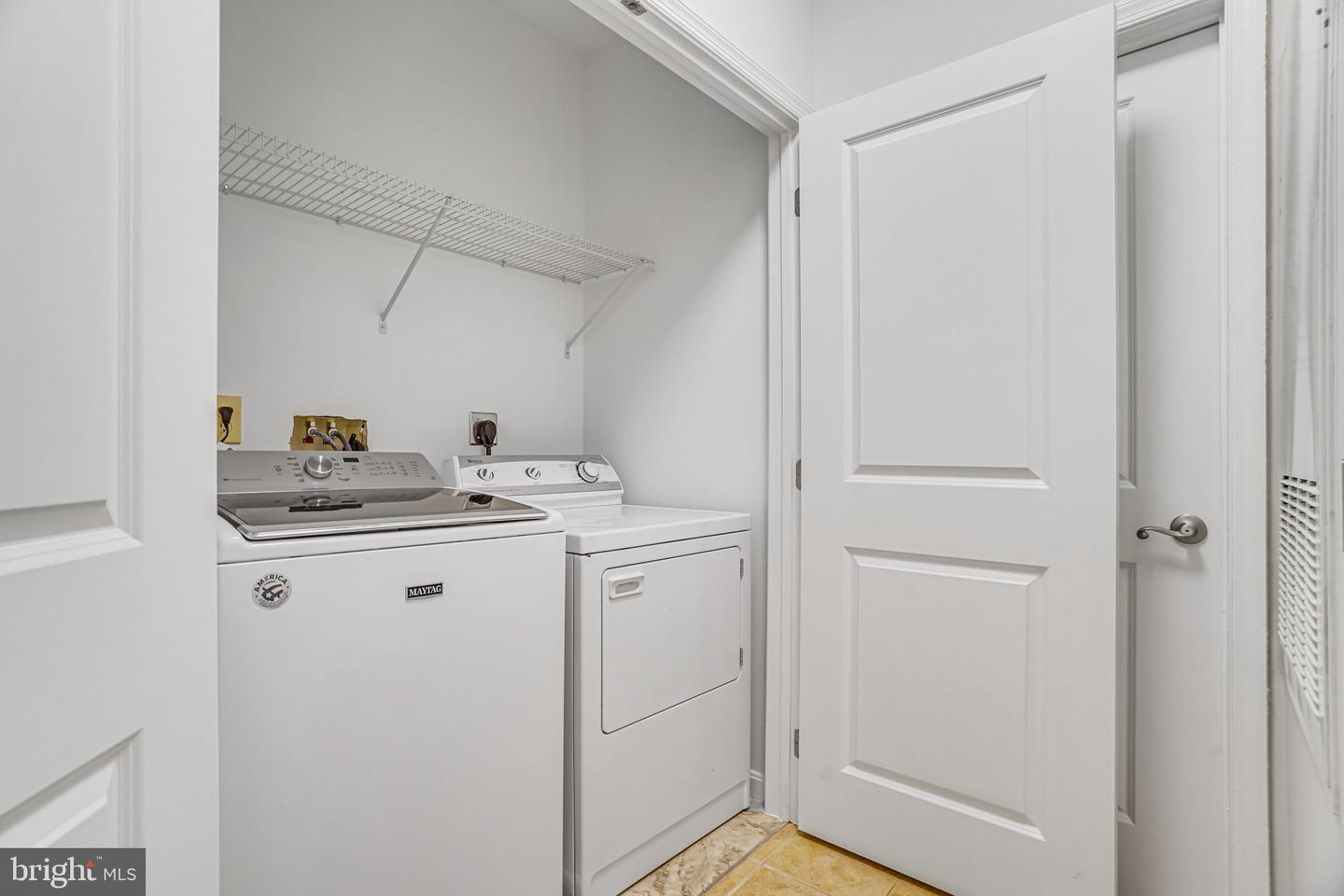 2655 Prosperity Ave #201 Property Photo 14