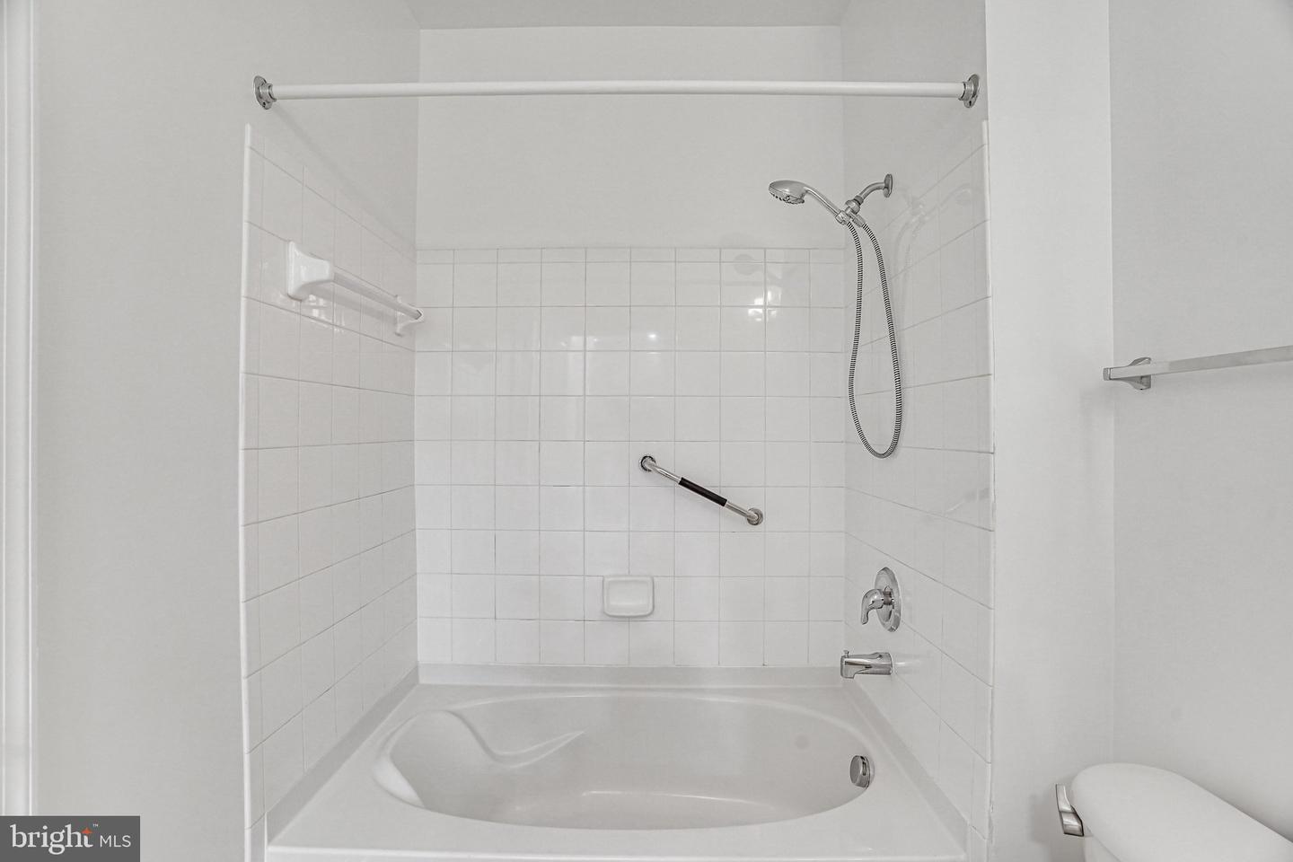 2655 Prosperity Ave #201 Property Photo 15