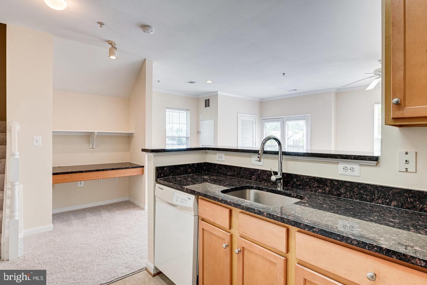 5115 Travis Edward Way #g Property Photo 4