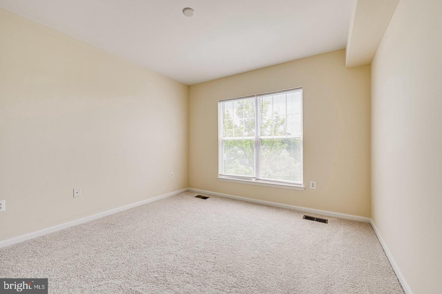 5115 Travis Edward Way #g Property Photo 14